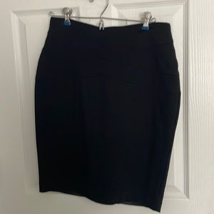INC International Concepts Black Lined Skirt Size 6